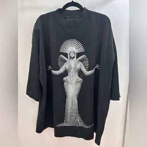 Beyoncé Renaissance Wold Tour x Balmain Oversized T-Shirt London